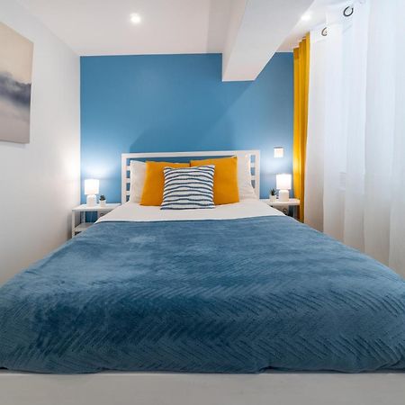 Deja Blue Old City Center Studio. โซเฟีย ภายนอก รูปภาพ